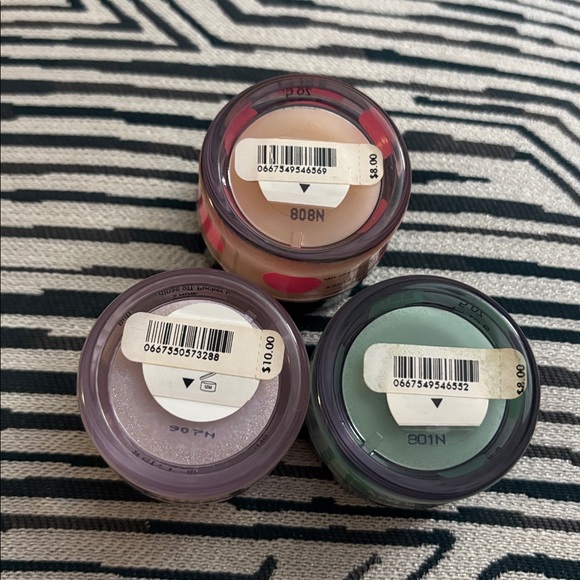 3 Victoria Secret PINK Brand New and Sealed Lip Scrubs. - Picture 3 of 6